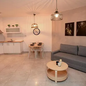 Amdar Casa דירה